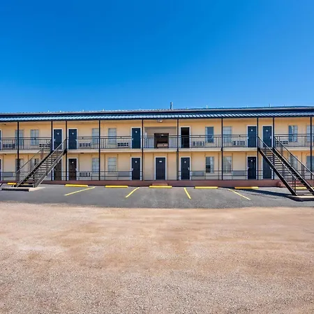 Rodeway Inn Llano-3